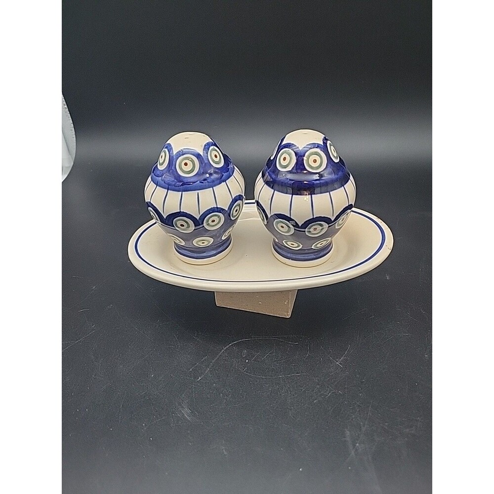 BOLESLAWIEC Polish Pottery Traditional Peacock Salt & Pepper Shakers Plate Tray